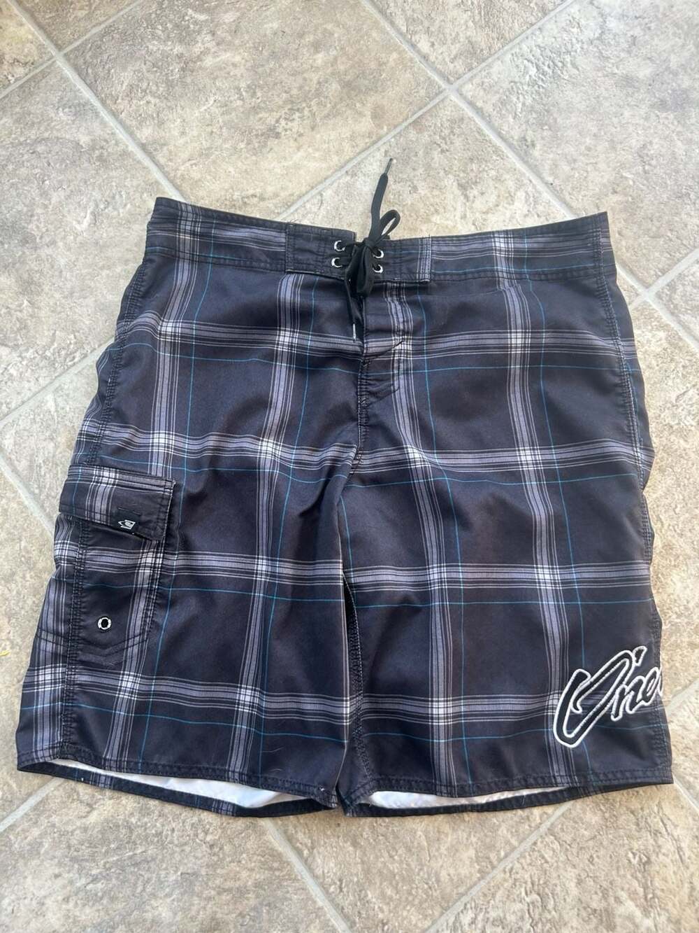 O'Neill Men's Plaid Cargo Board Shorts Size 36